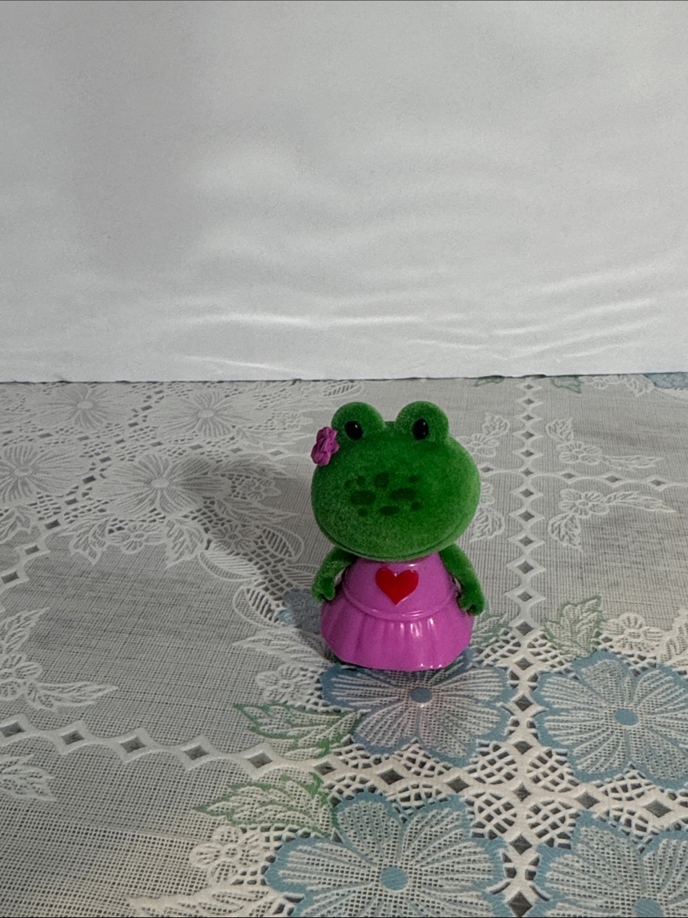 Lil Woodzeez The Hollow Miniature Toys Collectible Toys Farley Frog